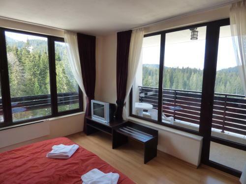 Hotel Ela - Utb P. Hilendarski