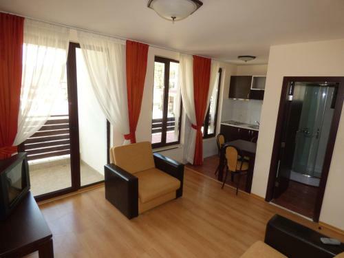 Hotel Ela - Utb P. Hilendarski