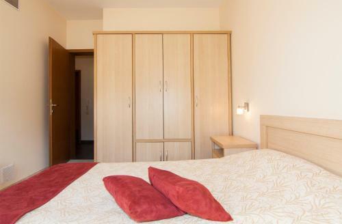 Aparthotel Apartments Malina