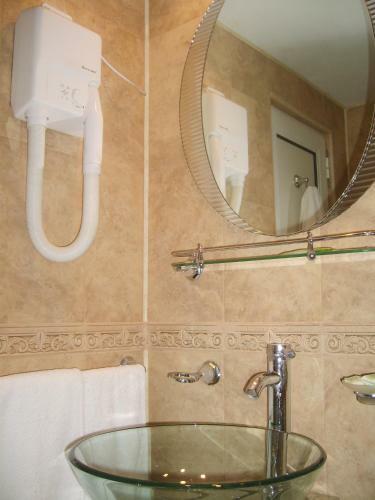 Hostal Guest House Konsulato