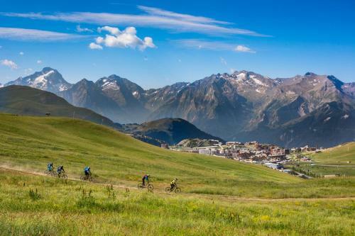 Le Balcon De L'alpe
