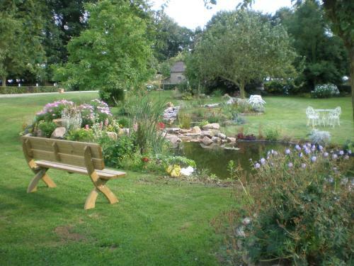 Hostal Ferme Clatot