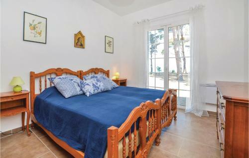 Five-bedroom Holiday Home In St Florent