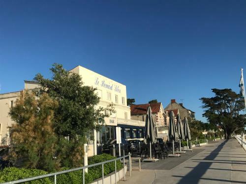 Hotel Le Homard Bleu