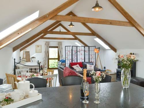 Lane End Loft