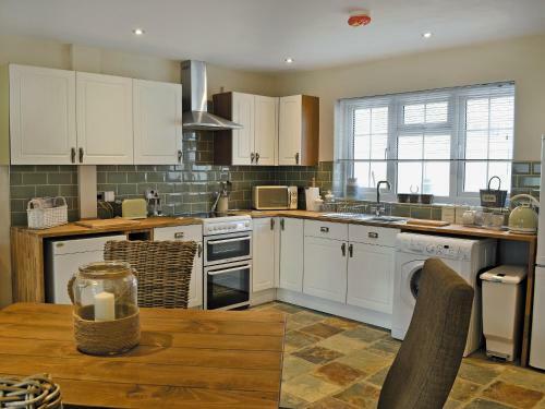 Elm Tree Cottage