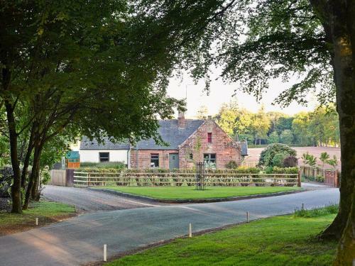 Avenue Cottage