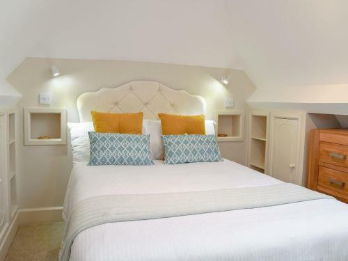 The Lodge At Elmley Meadow