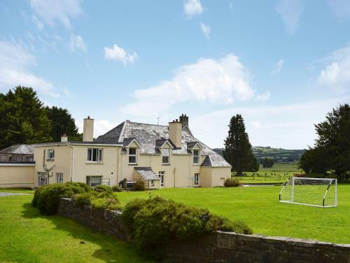 Brynog Mansion Farmhouse