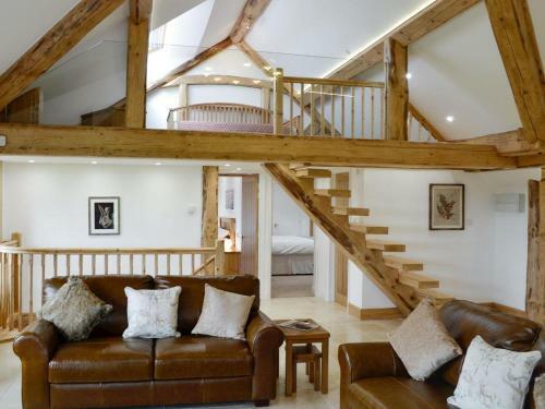 Coombe View