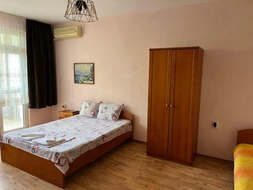 Hostal Stedi Guest Rooms