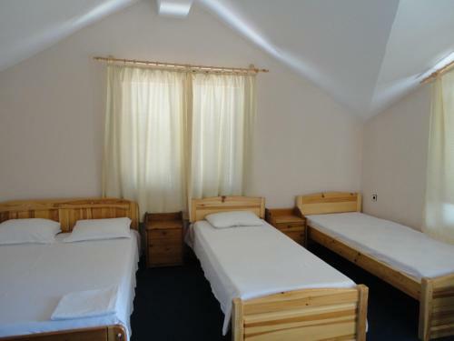 Hostal Lefterovi Guest House
