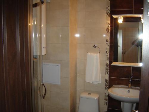 Hostal Villa Lazuren Briag