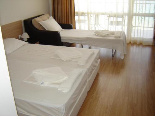 Hostal Villa Lazuren Briag