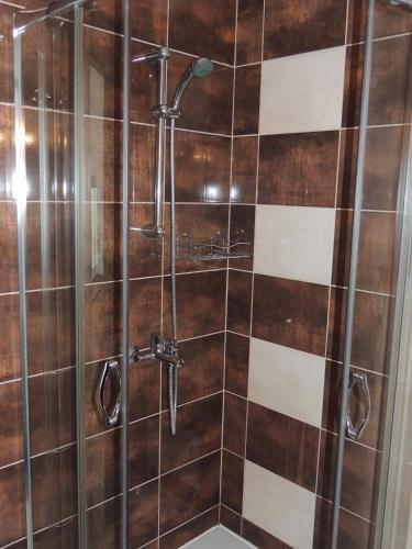 Hostal Villa Lazuren Briag