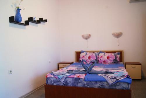 Hostal Kastela Guest House