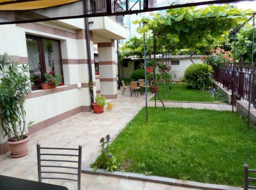 Hostal Family Hotel Bellehouse