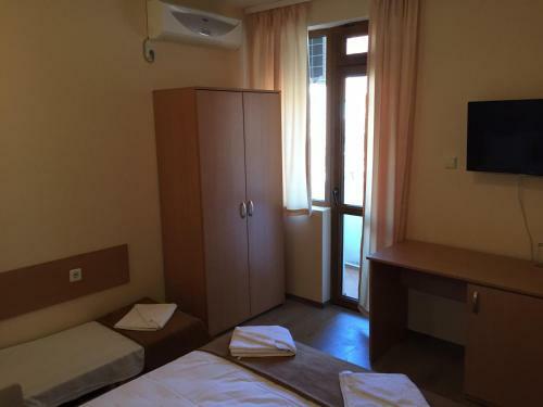 Hostal Guest House Briz