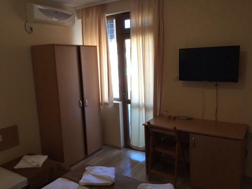 Hostal Guest House Briz