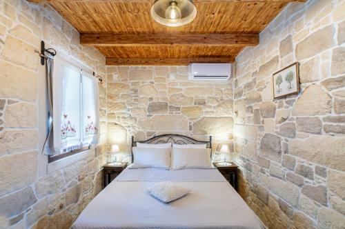 Hostal Yiannis Retreat