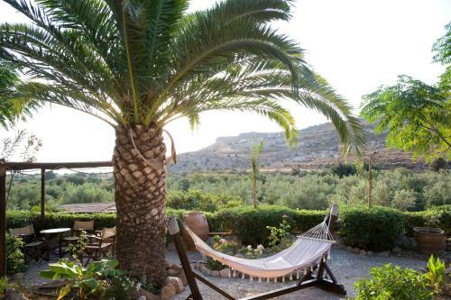 Hostal Yiannis Retreat