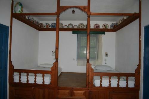 Hotel Niotis Studios