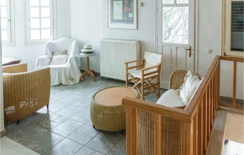 Four-bedroom Holiday Home In Kato Diminio