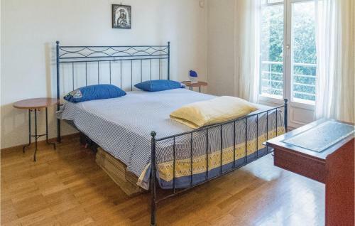 Four-bedroom Holiday Home In Kato Diminio