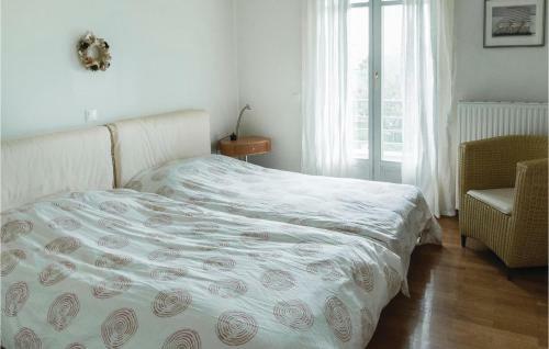 Four-bedroom Holiday Home In Kato Diminio