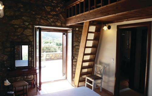 Holiday Home Paralio Astros 05