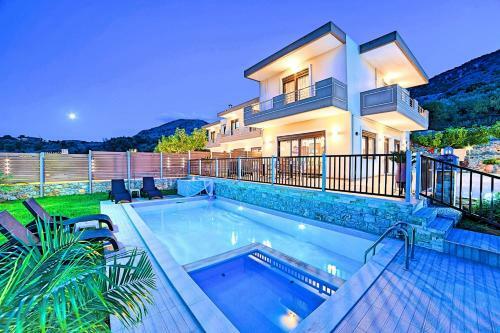 Sunlight Villas
