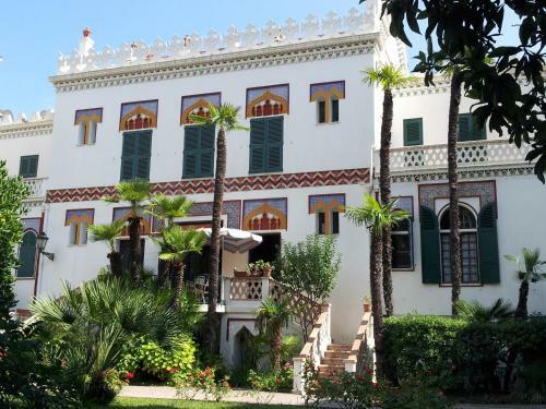 Hostal Villa Belle Rive