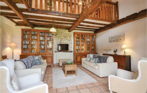 Five-bedroom Holiday Home In Lichos