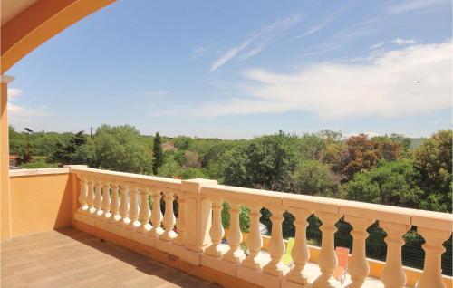 Five-bedroom Holiday Home In Valmascle