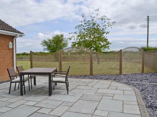 Henry's Bungalow
