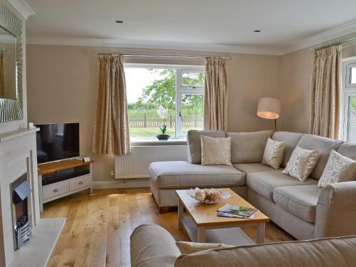 Henry's Bungalow