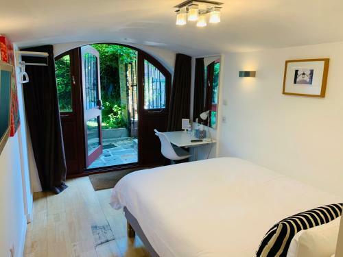 Bed & Breakfast Ferndale Mews