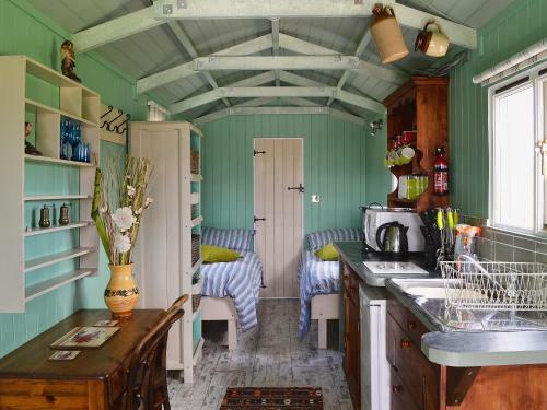 Lakeside Hut