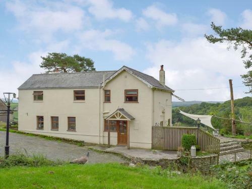 Cwm Howell