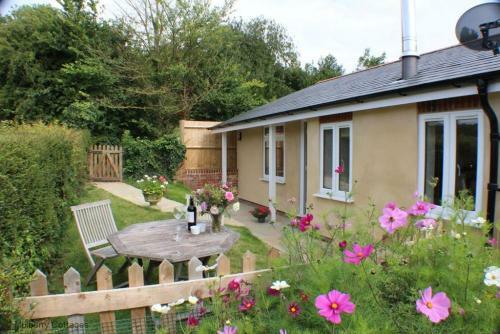 Broomley Cottage