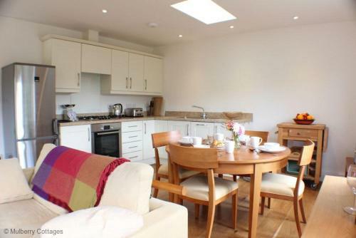 Broomley Cottage