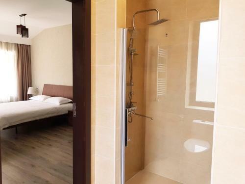 Villa Crystal Town House