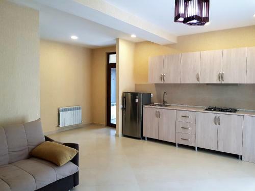 Villa Crystal Town House