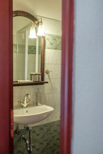 Meliteion Traditional Hotel