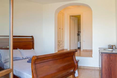 Hostal Dionysos Villa