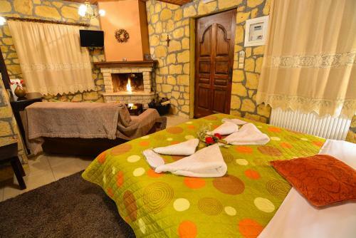 Hostal Xenios Zeys (?????? ????)