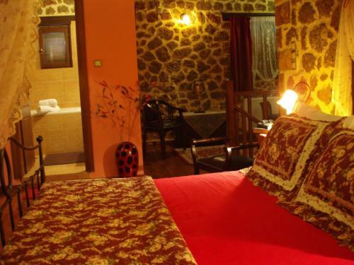 Hostal Filiantra Guesthouse