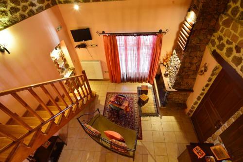 Hostal Filiantra Guesthouse