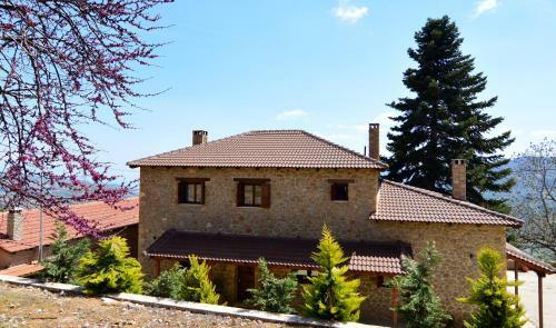 Hostal Filiantra Guesthouse