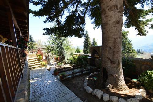 Hostal Filiantra Guesthouse